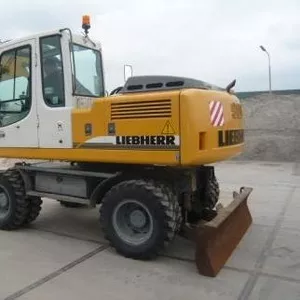 Колесный экскаватор Liebherr A900C Год выпуска:2005