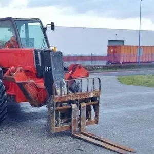 Manitou MT1235S- телескопический погрузчик