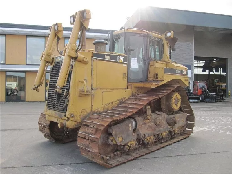 Бульдозер Caterpillar D8R-II Год выпуска:2002 Наработка:14600 м/ч