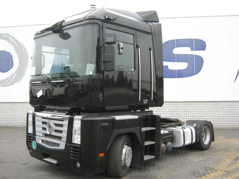 Без  пробега по РФ!!! Седельный тягач Freightliner COLUMBIA Май 2009 