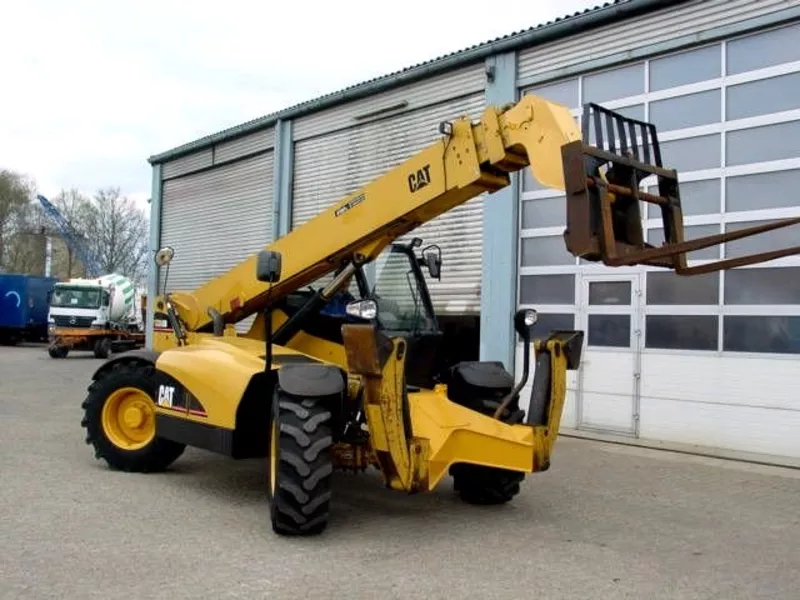 CATERPILLAR TH 360 B- телескопический погрузчик