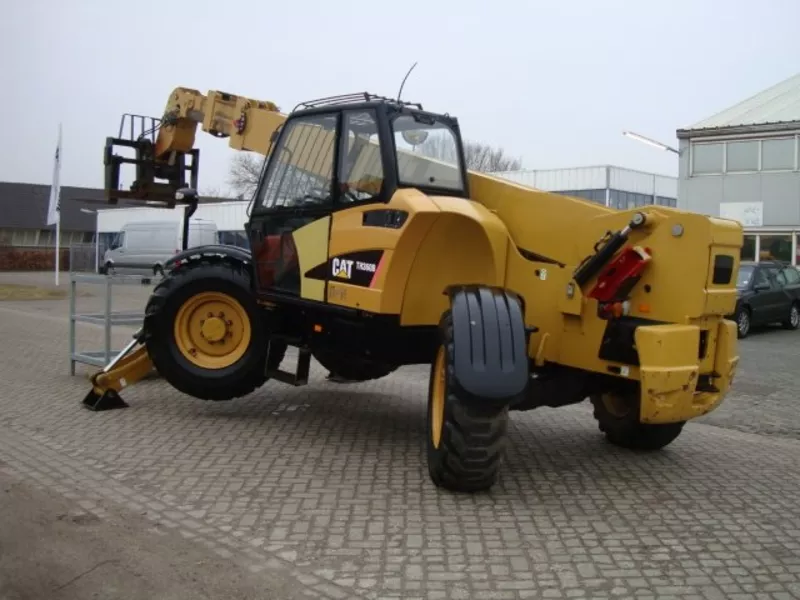 CATERPILLAR TH 360B-телескопический погрузчик