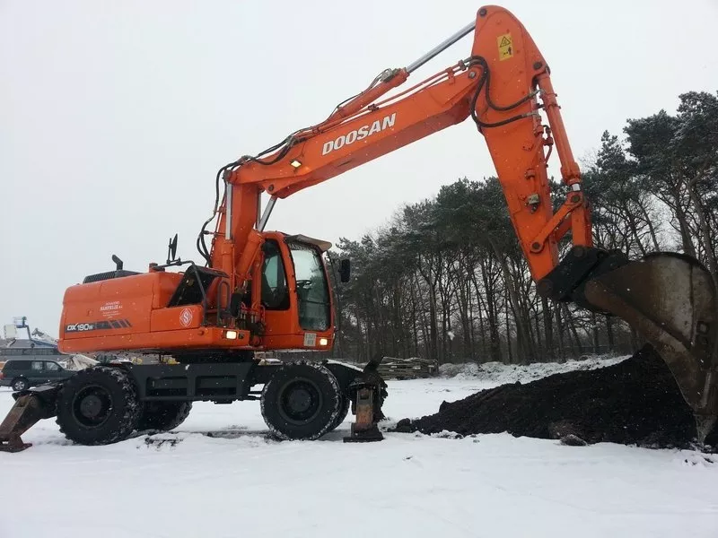 Doosan колесный экскаватор