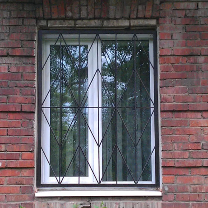 Решетки металлические на окна,  балкон 5