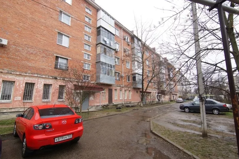 продается шикарная 3 комнатная квартира в пгт Яблоновском 7