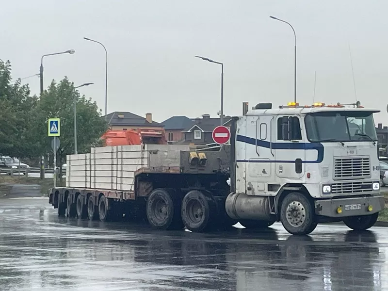 Перевозка негабаритного груза,  услуги трала