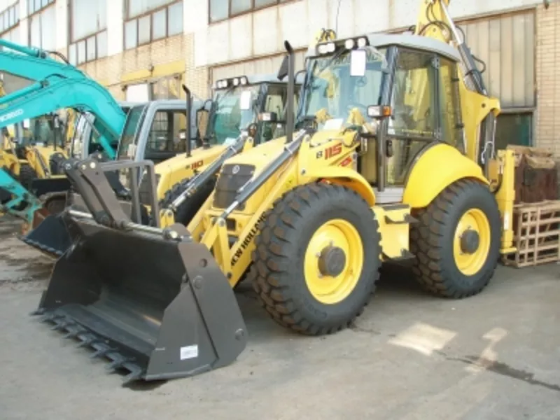 Экскаватор-погрузчик New Holland B115